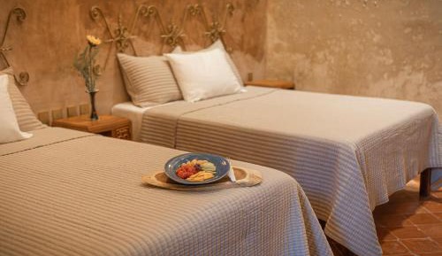Deluxe Queen Room with Two Queen Beds