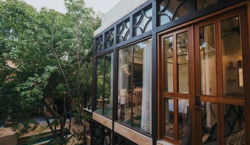 Junior Suite with Garden View