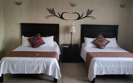 Twin Room with Private Bathroom