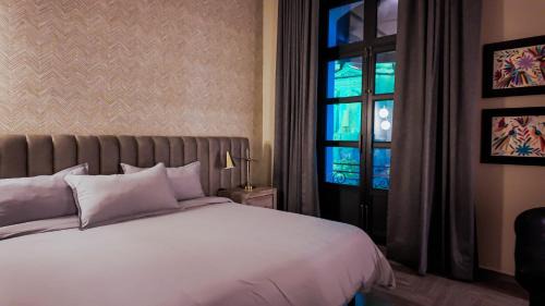 King Suite with Balcony
