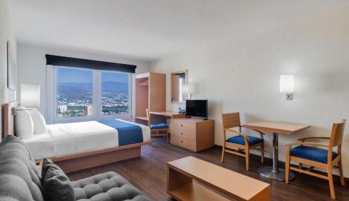 Queen Suite with Sofa Bed