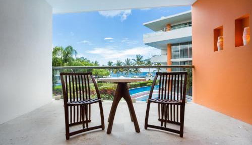 Preferred Club Junior Suite Ocean View King