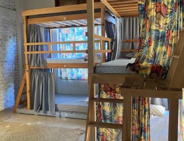 Bed in 8-Bed Mixed Dormitory Room