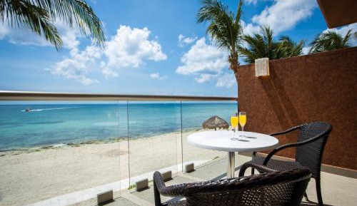 Preferred Club Junior Suite Ocean Front