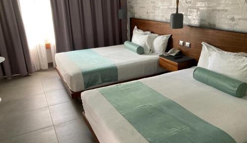 Deluxe Quadruple Room