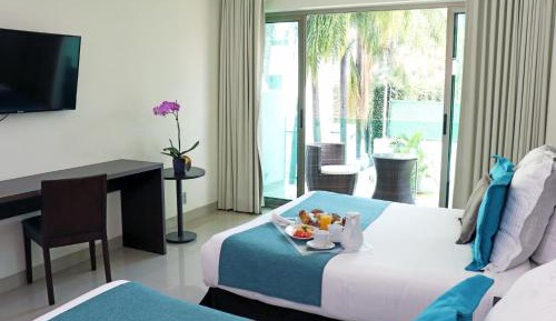 Standard Twin Room with Garden View