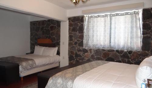 Deluxe Queen Room