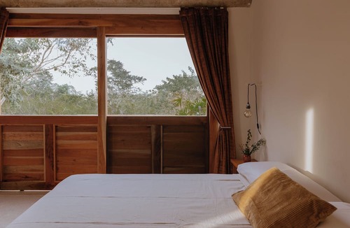 Seye Bed & Breakfast | Galopina