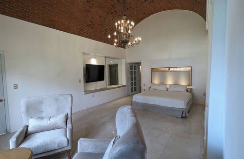 Cuauhtemoc Cardenas Hotel | Villa Borghese Hotel Boutique - Adults Only