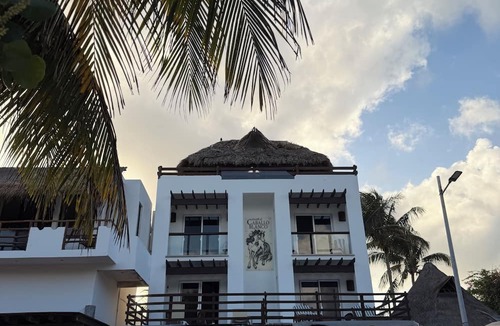 Mahahual Hotel | Hotel El Caballo Blanco
