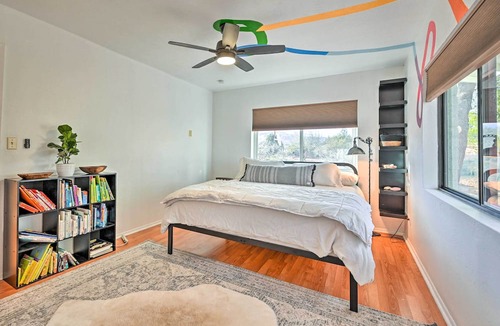 Cottonwood-Verde Village Cottage | Pet-friendly Gem w/Treehouse: 20 Mi to Sedona