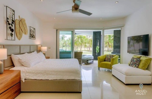 Puerto Juarez Condo | Mareazul Beach Stay | Private Pool | Gym | Patio