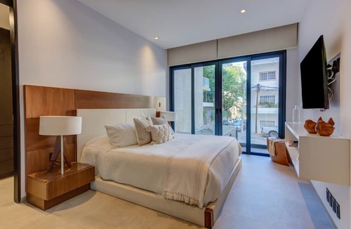 Romantic Zone Apartment | SailView Romantic Zone Rooftop Pool Ocean Views