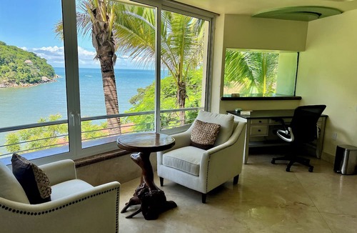 Boca de Tomatlan Villa | P V South Shore Luxury Accommodations