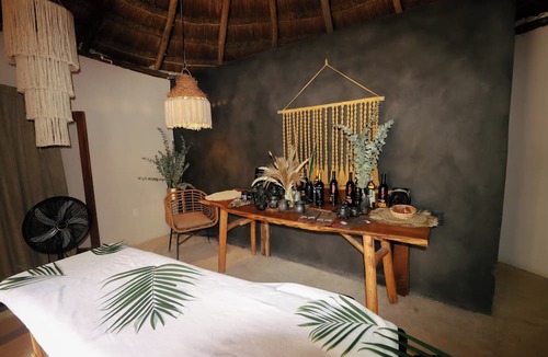 Soliman Bay Cabin | The Yellow Nest