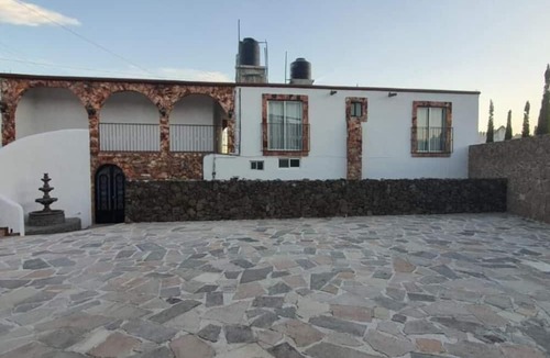 Ezequiel Montes Hotel | Hotel Beraka
