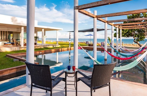 Chicxulub Puerto Villa | Stunning beachfront Suites Wi-Fi East of Progreso