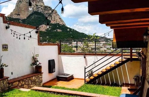 Bernal Hotel | CABAÑAS BIG MOUNTAIN
