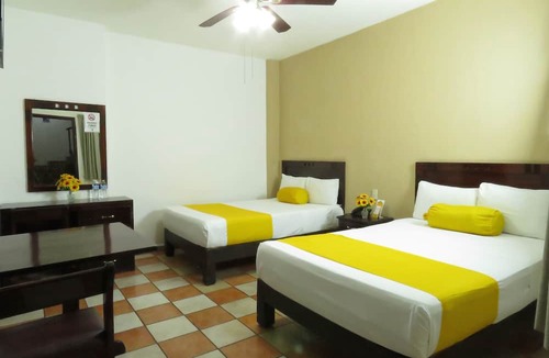 Centro Hotel | Hotel Los Girasoles
