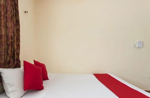 Hopelchen Hotel | OYO Hotel Los Arcos