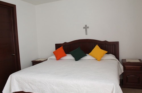 El Oro Hotel | Hotel Jardín