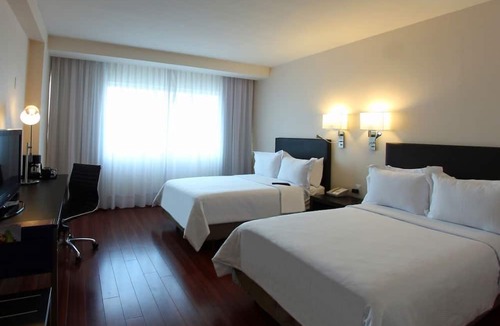 Toluca Hotel | Hotel Opus Grand Toluca Aeropuerto
