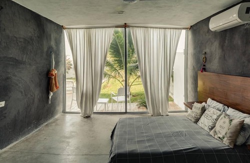 Chelem Villa | Breathtaking Beach Villa, Feel the Inviting Vibe!