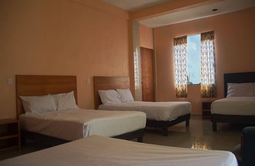 Teolocholco Hotel | OYO Hotel Trigos De Oro,San Luis Teolocholco Park