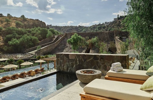 Colonia Azteca Hotel | Live Aqua San Miguel de Allende