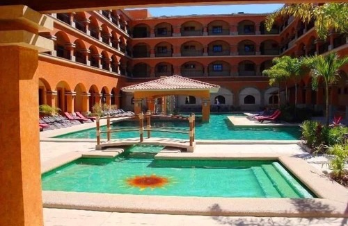 Centro Hotel | Marina Park Plaza Condos