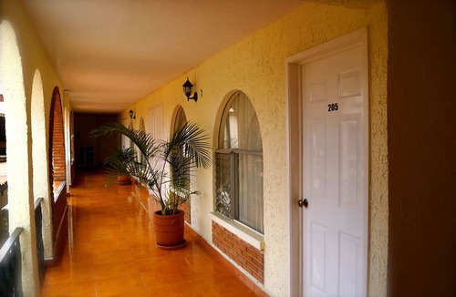 Morelia Hotel | Hotel & Suites Villa del Sol