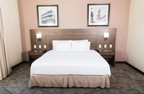 Tampico Hotel | Hampton Inn By Hilton Tampico Zona Dorada
