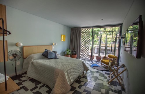 Chapalita House | Casa Ixaya by Barrio Mexico