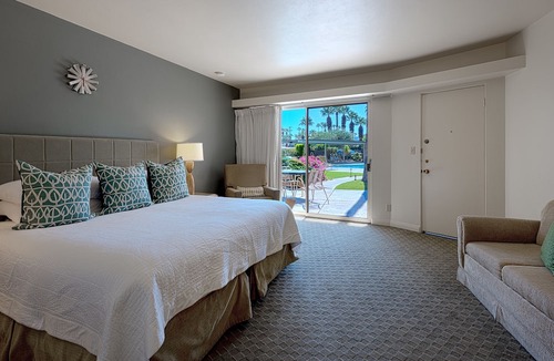 Historic Tennis Club Hotel | Desert Hills - 21 and Over - A Town & Desert Boutique Hotel