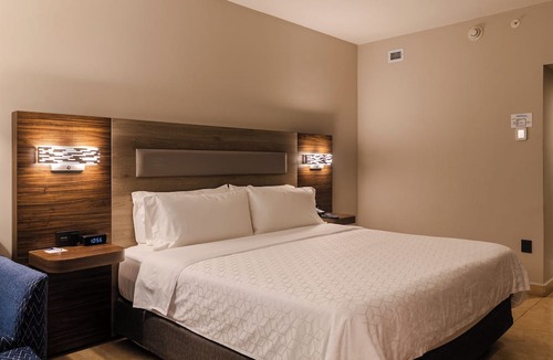Tapachula Hotel | Holiday Inn Express Tapachula, Chis by IHG