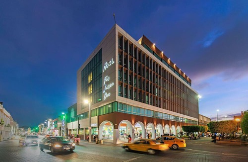 Centro Hotel | Fray Junipero Serra