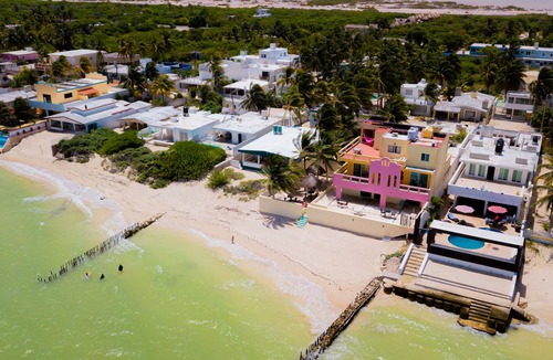 Chuburna Puerto Bed & Breakfast | Flamingos Inn