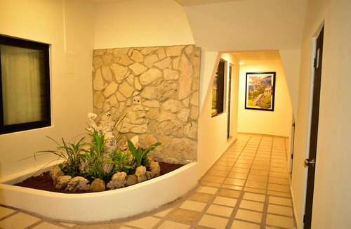 Palenque Hotel | Maya Tulipanes Express