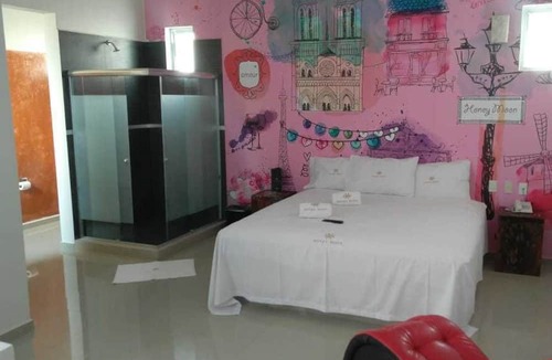 Tecoman Hotel | Honey Moon