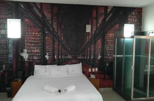 Tecoman Hotel | Honey Moon
