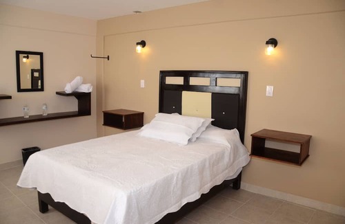 El Oro Hotel | Hotel Gold