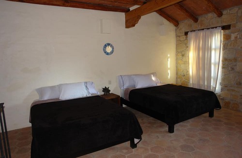 De Mexicanos Hotel | Hotel Posada Primavera