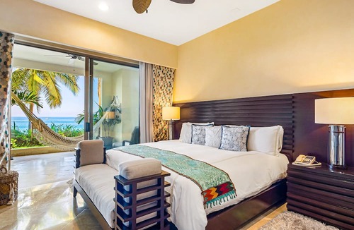 South Shore Hotel Area Condo | Beachfront Dream Retreat With Pool, Tennis & gym Access - Washer/dryer, AC