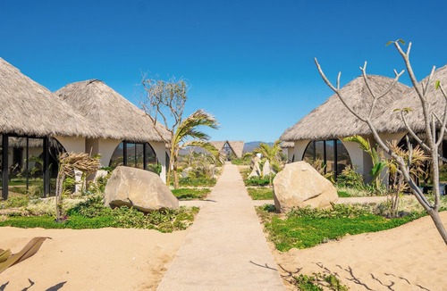 Mayto Hotel | Mayto Astrological Park