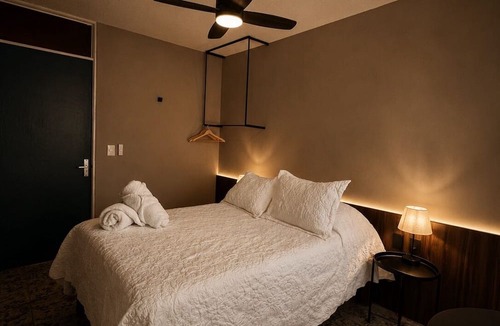 Lagos de Moreno House | CASA UMBRAL -Plaza Principal-