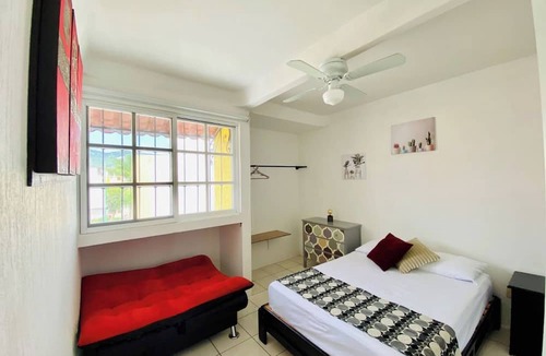 Emiliano Zapata House | LAS GEMELAS