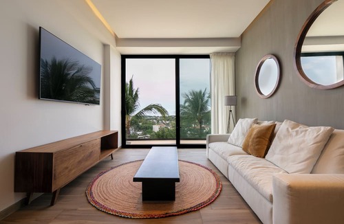 North End Apartment | El Cielo
