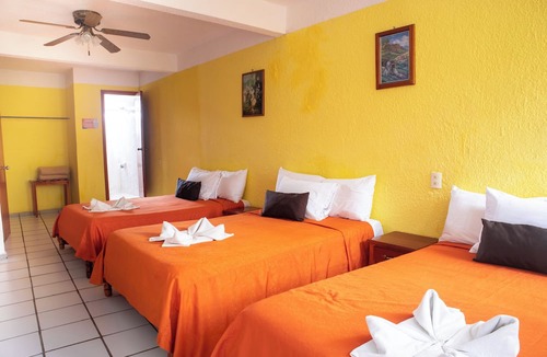 Pichucalco Hotel | LOS GIRASOLES HOTEL