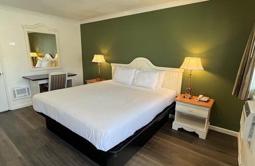 Grover Beach Hotel | American Inn Grover Beach