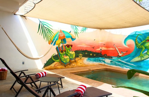 Puerto Escondido House | Private Villa! - Steps to Beach and Market - King beds - Pet friendly!